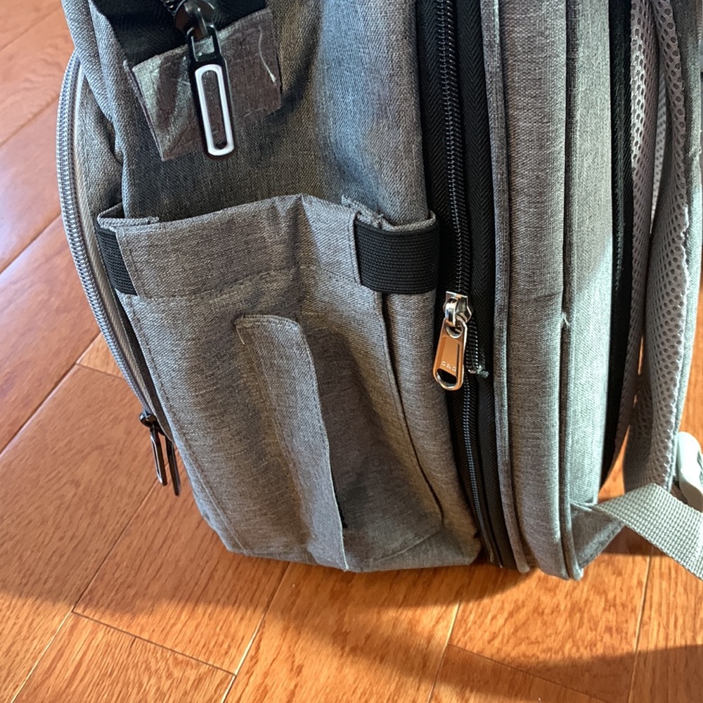 Diaper Backpack NEW - Picture 7 of 8